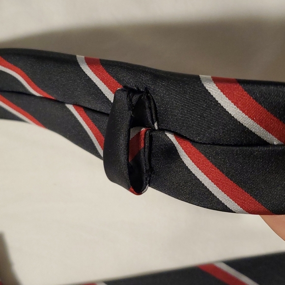 Men's black with red and silver strip Aldo Polyester Tie - Picture 4 of 7